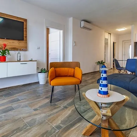 Istriensonne 0785 - Double 1 & Double 2 Mit Pool *