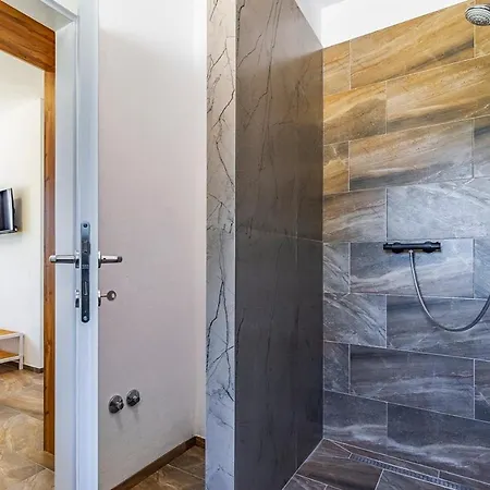 Апартаменты Istriensonne 0785 - Double 1 & Double 2 Mit Pool *