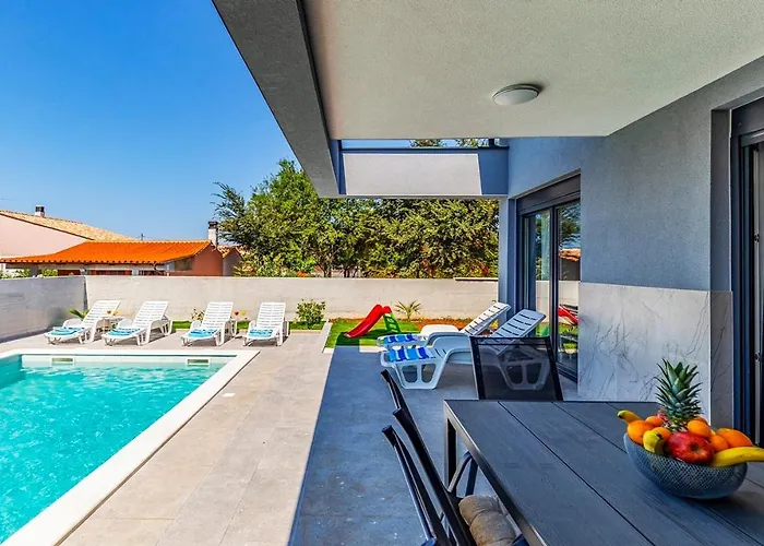 Istriensonne 0785 - Double 1 & Double 2 Mit Pool * Loborika