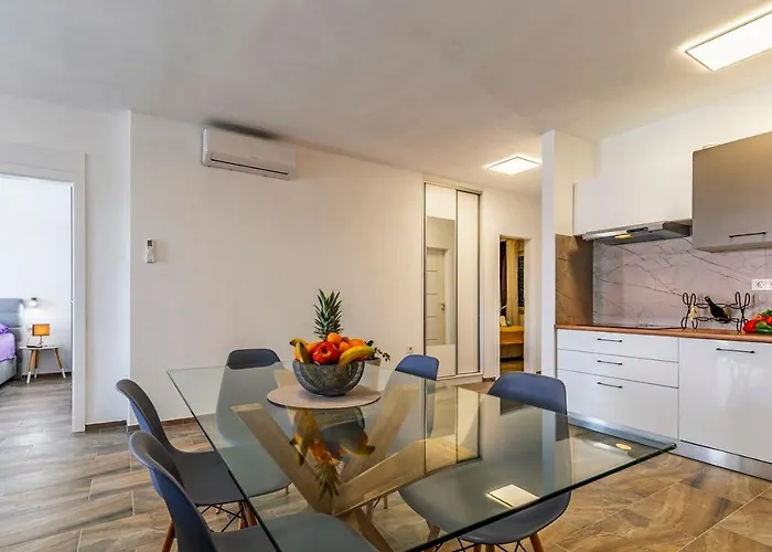 Istriensonne 0785 - Double 1 & Double 2 Mit Pool * Loborika