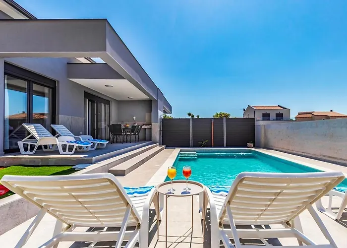 Istriensonne 0785 - Double 1 & Double 2 Mit Pool *