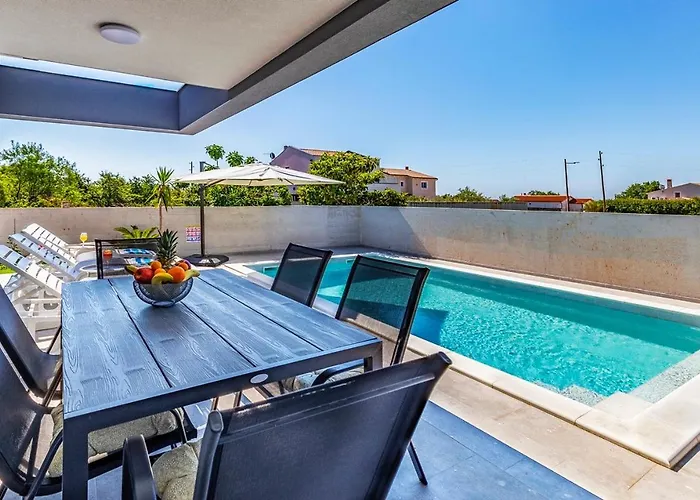 Istriensonne 0785 - Double 1 & Double 2 Mit Pool *