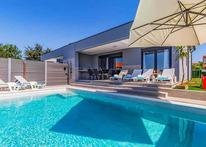 Istriensonne 0785 - Double 1 & Double 2 Mit Pool Loborika